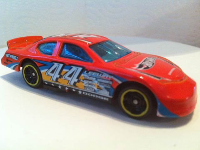 Dodge Charger Stock Car - Thrill Racers toy car collectible - Main Image 2