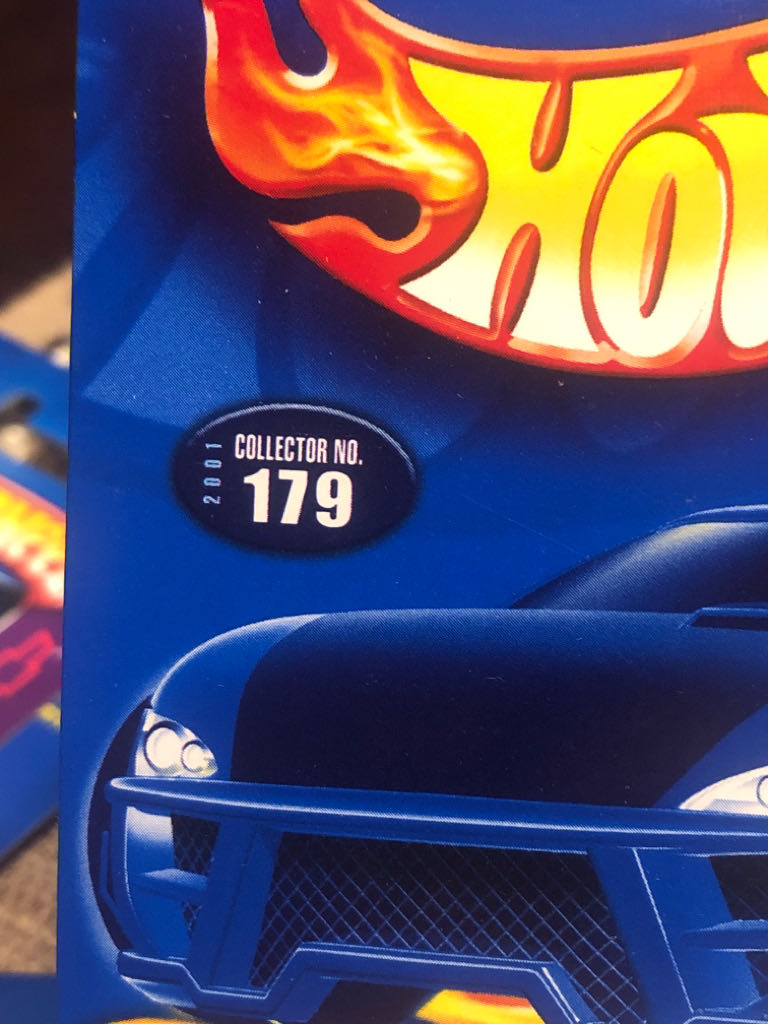 Krazy 8s - 2001 - HW Mainline toy car collectible - Main Image 2