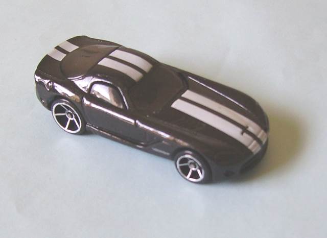 2006 Dodge Viper Coupe - 2006 First Editions toy car collectible - Main Image 2