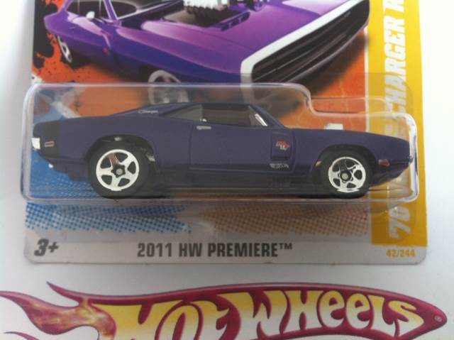 70 Dodge Charger R/T - Fast & Furious - Full Force toy car collectible - Main Image 2