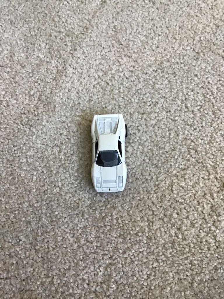 Ferrari 288 GTO - Ferrari toy car collectible - Main Image 2