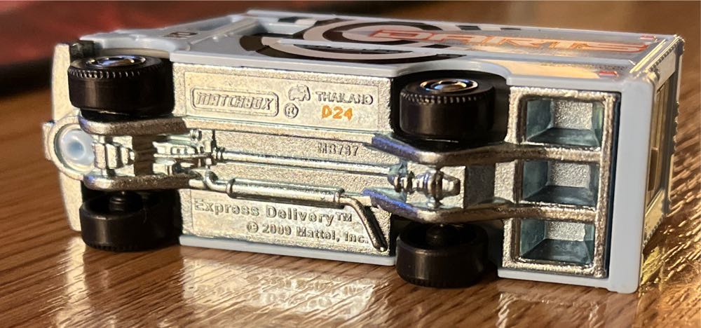 Express Delivery - 1-100: City Action toy car collectible - Main Image 4