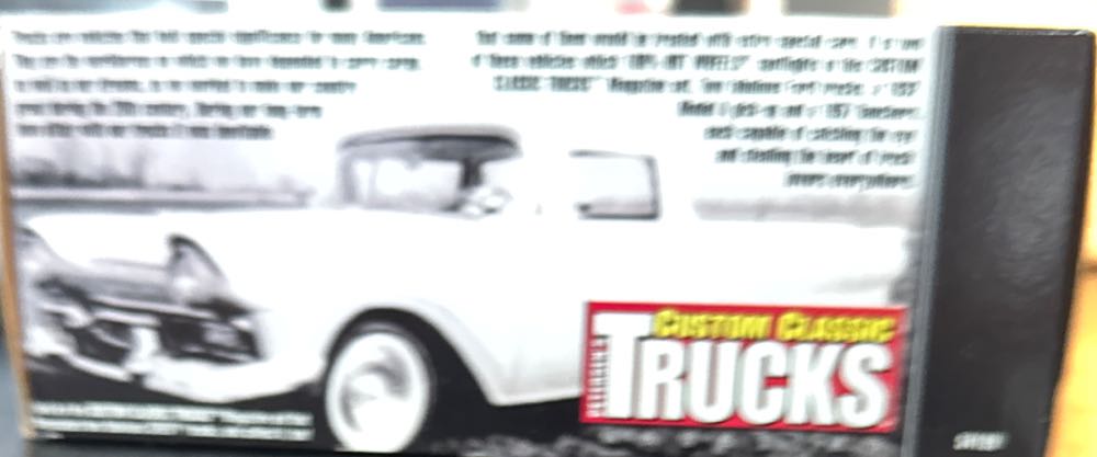 Car Set Custom Classic Trucks - HW CUSTOM CLASSIC TRUCKS toy car collectible - Main Image 2