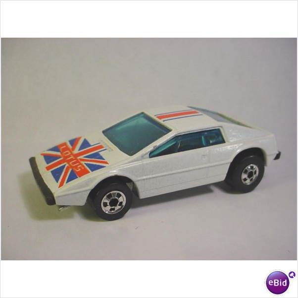 Royal Flash - None toy car collectible - Main Image 2