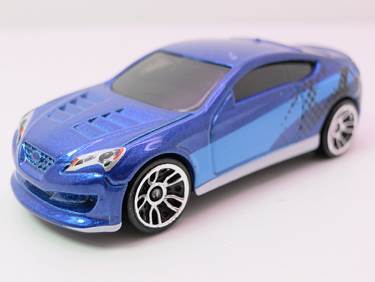 Hyundai Genesis Coupe - 2011 HW Premiere toy car collectible - Main Image 2