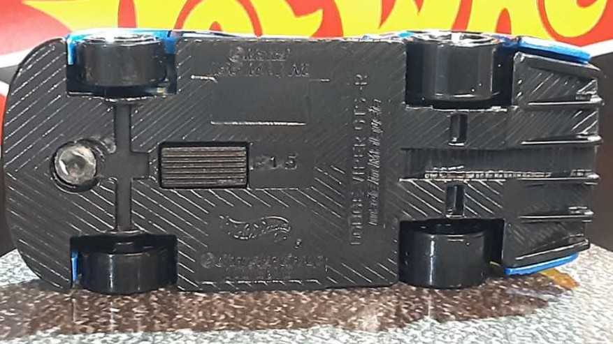 Dodge Viper GTS-R - HW Performance ’12 toy car collectible - Main Image 3