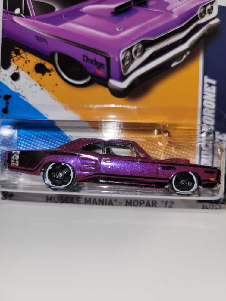 4/10 ’69 Dodge Coronet Super Bee - 2012 - HW Muscle Mania - Mopar™️ toy car collectible - Main Image 3