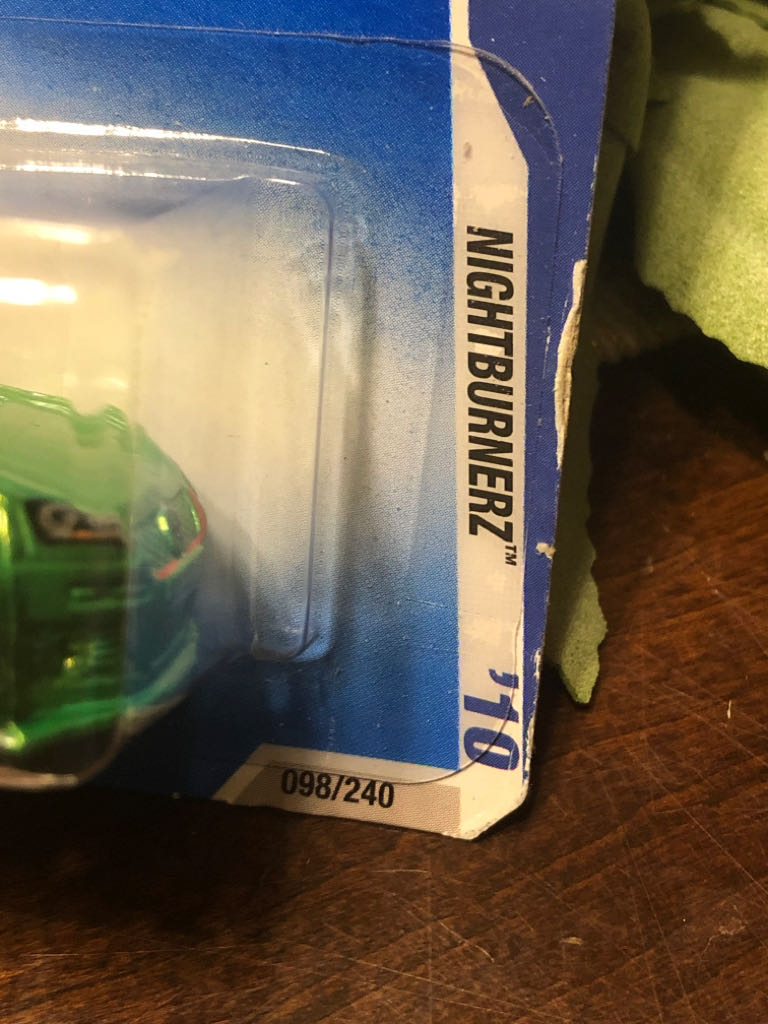 Volkswagen Golf GTI - Nightburnerz 2010 toy car collectible - Main Image 2