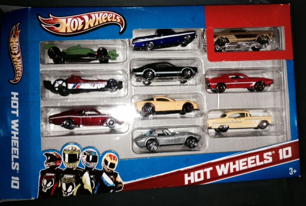12 Corvette Z06  - Hot Wheels 10 Pack toy car collectible - Main Image 2