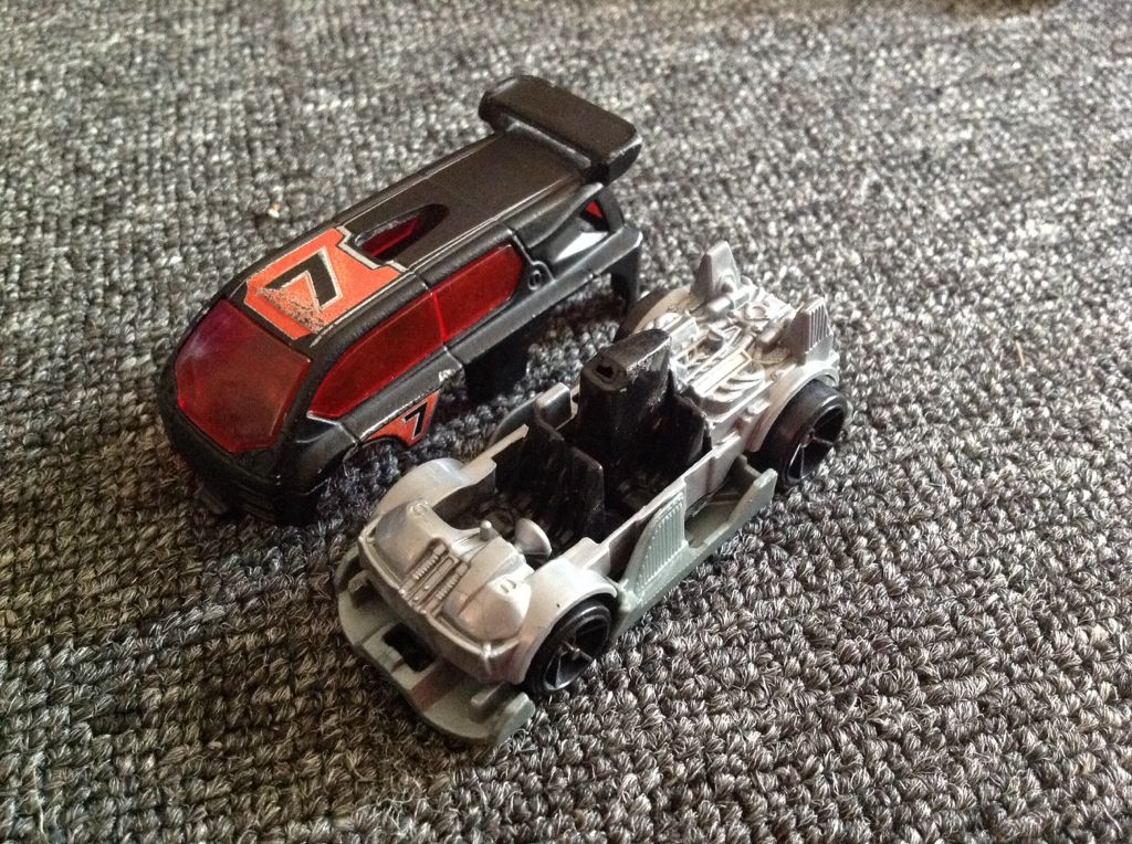 Hyperliner ‘07 - Pop-Offs Series toy car collectible - Main Image 2