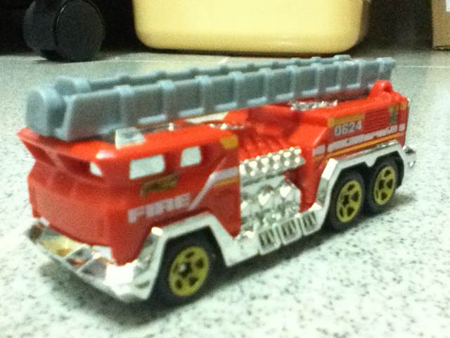 American LaFrance - 5 Alarm - City Works toy car collectible - Main Image 2