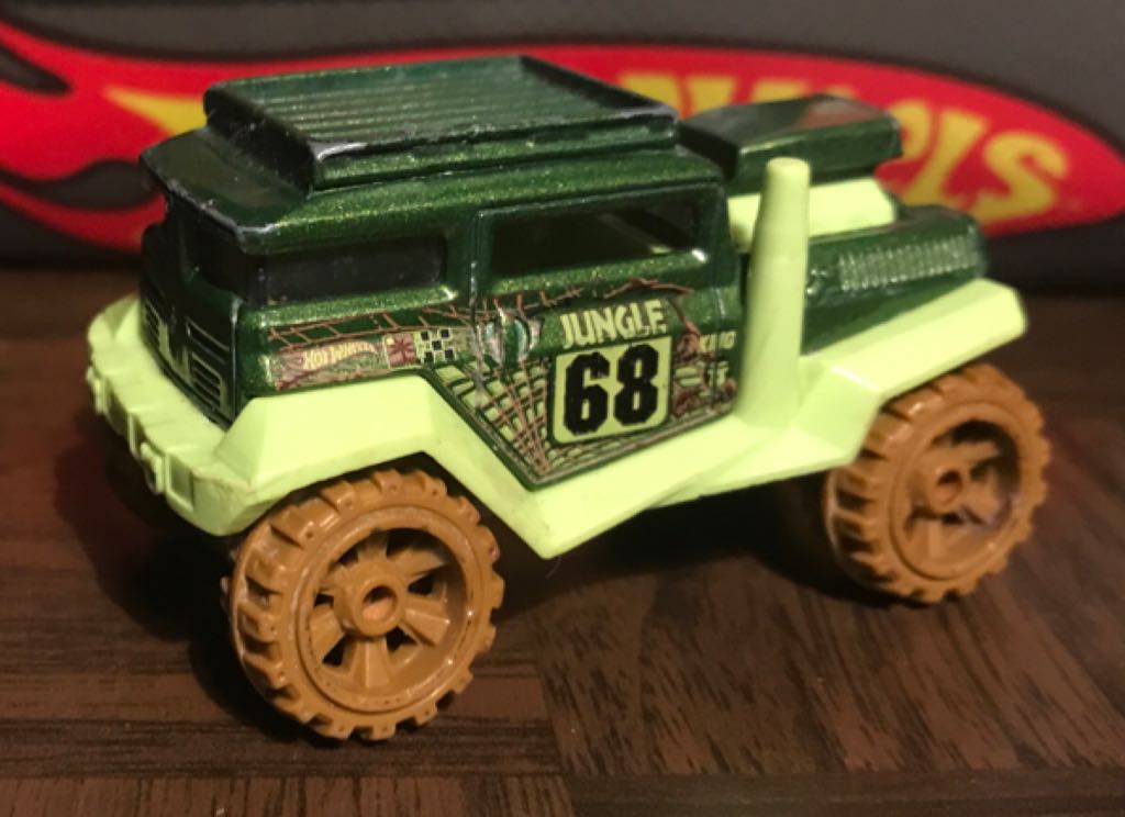 Jungle Rally 5 Pack - Five Pack toy car collectible - Main Image 2