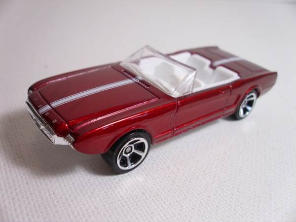 ’63 Ford Mustang Concept - 2011 HW Premiere toy car collectible - Main Image 2