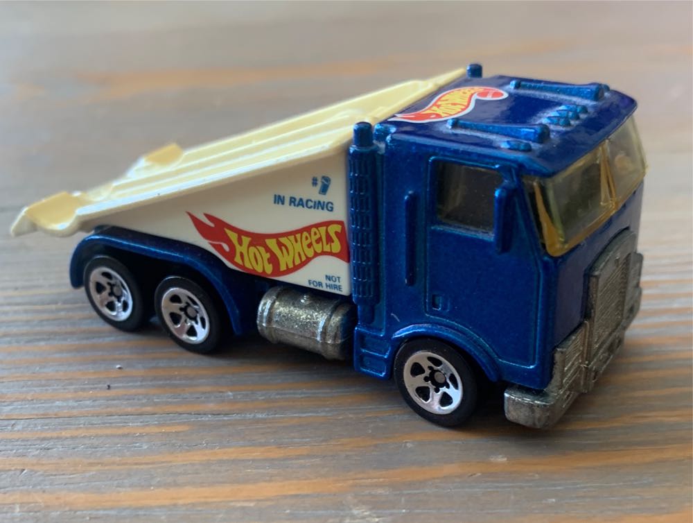 Ramp Truck - Race Team Series II toy car collectible - Main Image 3