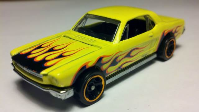 ’65 Mustang - Heat Fleet 11 toy car collectible - Main Image 2