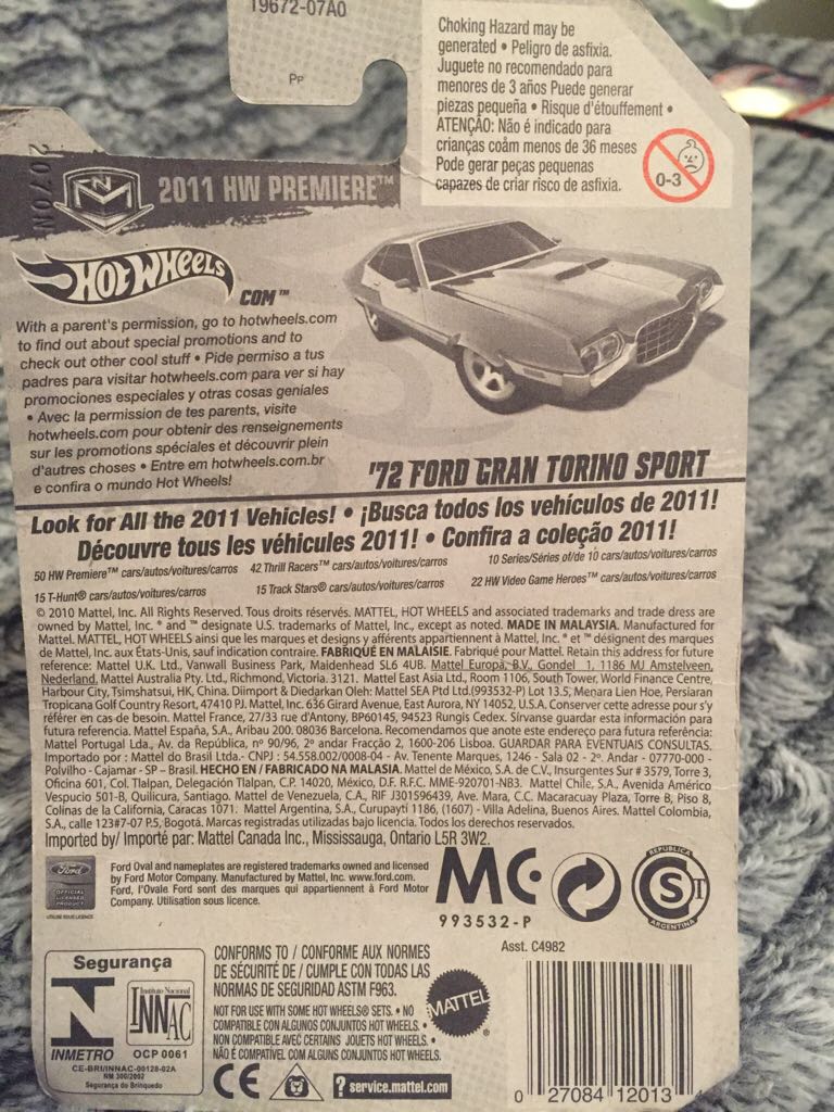 ’72 Ford Gran Torino Sport - 2011 HW Premiere toy car collectible - Main Image 2