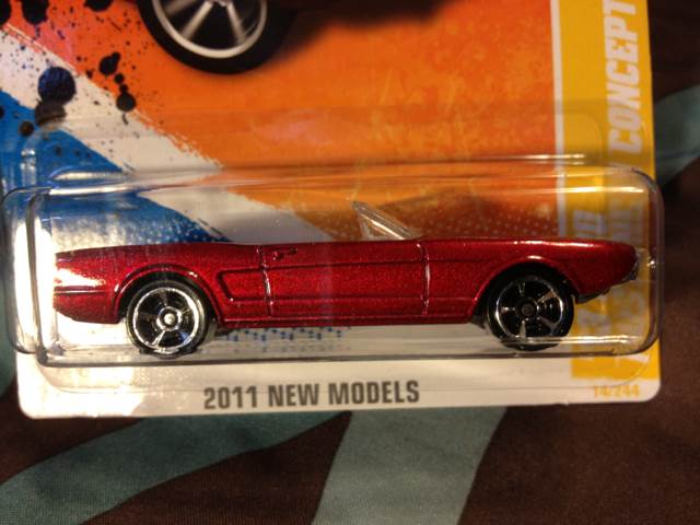 ’63 Ford Mustang 11 Concept - 2011 HW Premiere toy car collectible - Main Image 2