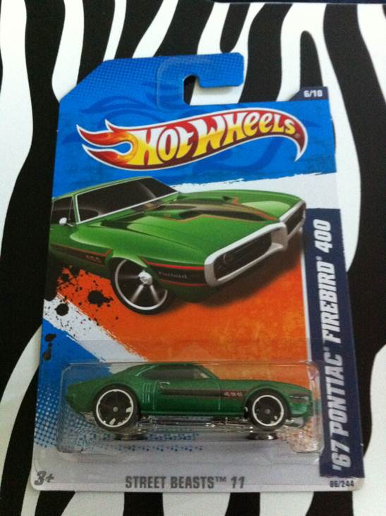 ’67 Pontiac Firebird 400 - Street Beasts-11 toy car collectible - Main Image 1