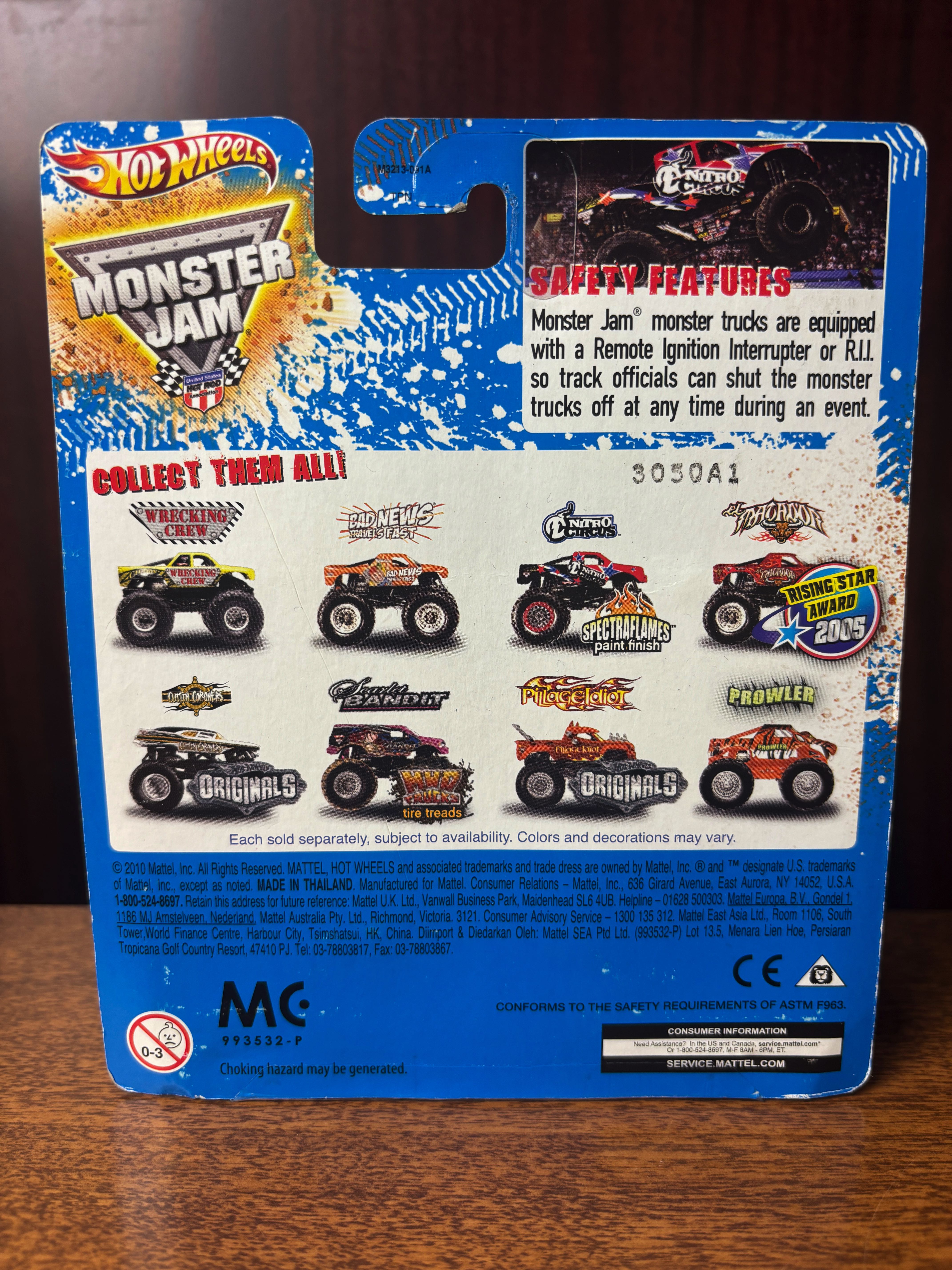 Scarlet Bandit - Mud Trucks toy car collectible - Main Image 2