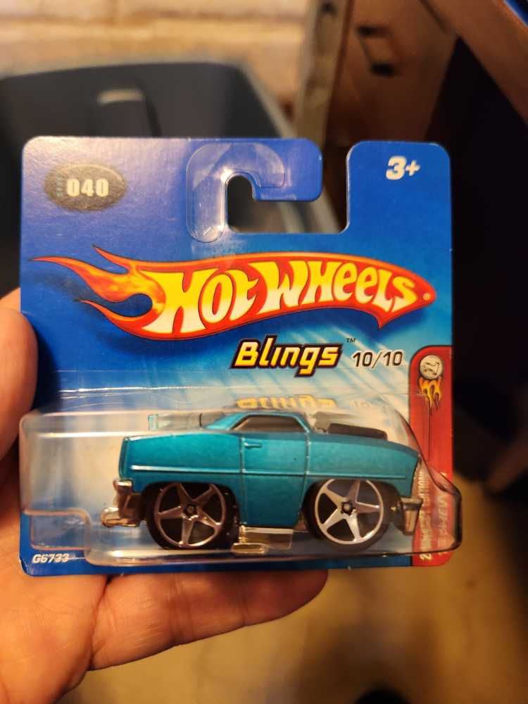 Blings ’67 Chevy 2 - 2005 First Editions toy car collectible - Main Image 2