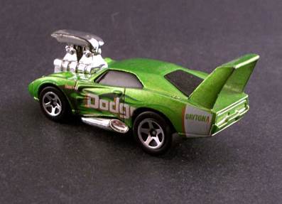’Tooned Dodge Charger Daytona - 2018 Muscle Mania toy car collectible - Main Image 2