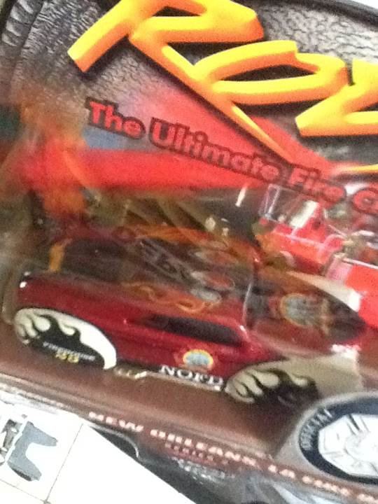 Tail Dragger - Series 2 toy car collectible - Main Image 2