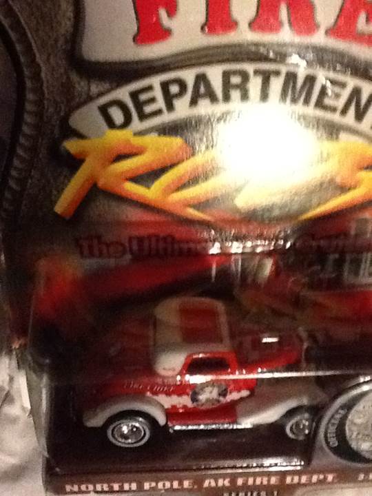 3 Window ’34 - Series 1 toy car collectible - Main Image 2