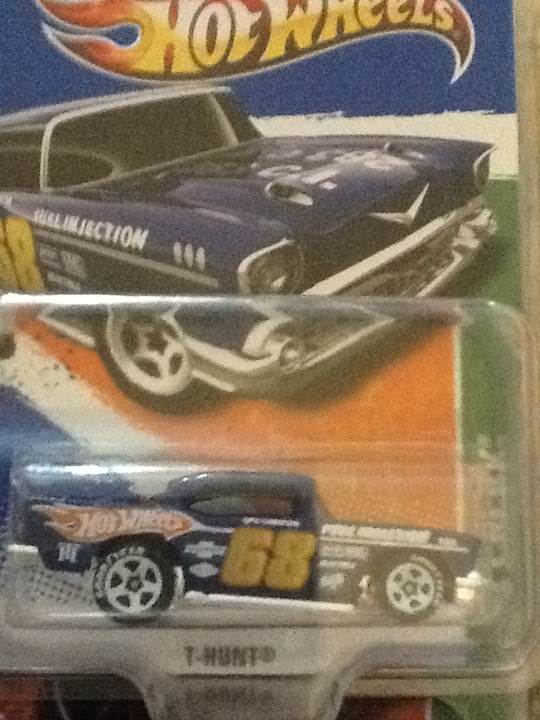 ’57 Chevy - ’11 Treasure Hunt toy car collectible - Main Image 2