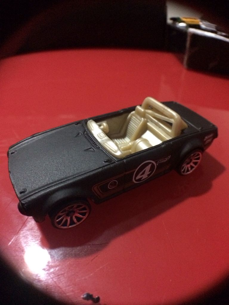 Triumph TR6 - Multipack Exclusive toy car collectible - Main Image 2