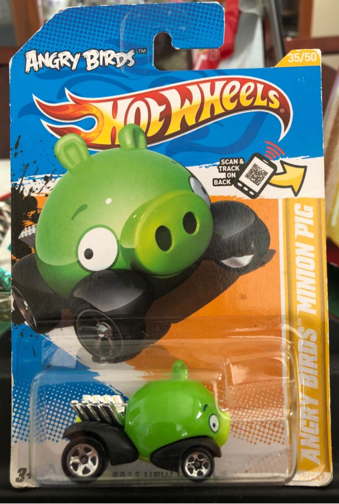 Angry Birds Minion Pig - 2012 New Models toy car collectible - Main Image 1