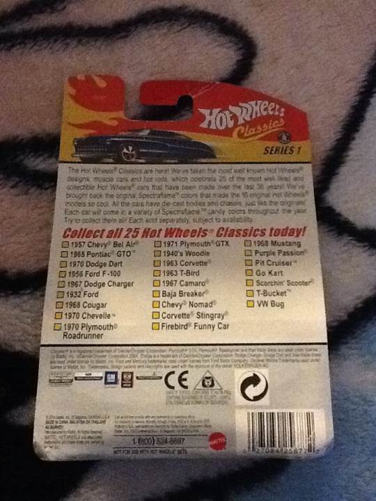 ’69 Pontiac GTO - Series 1 toy car collectible - Main Image 2