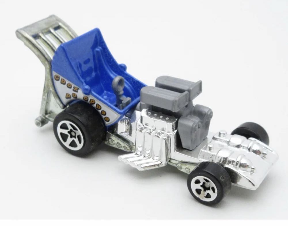 Hot Wheels Baby Boomer - HW: Secret Code ‘00 toy car collectible - Main Image 3