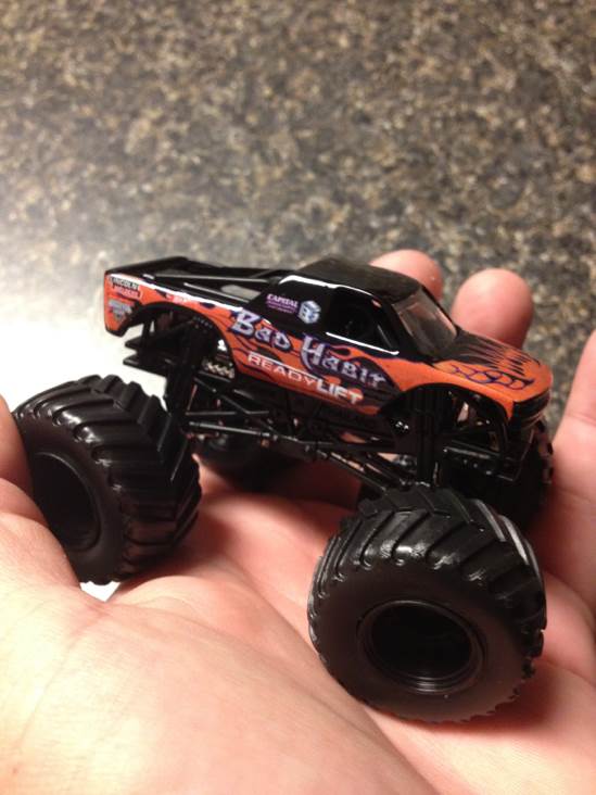 Bad Habit - Monster Jam toy car collectible - Main Image 1