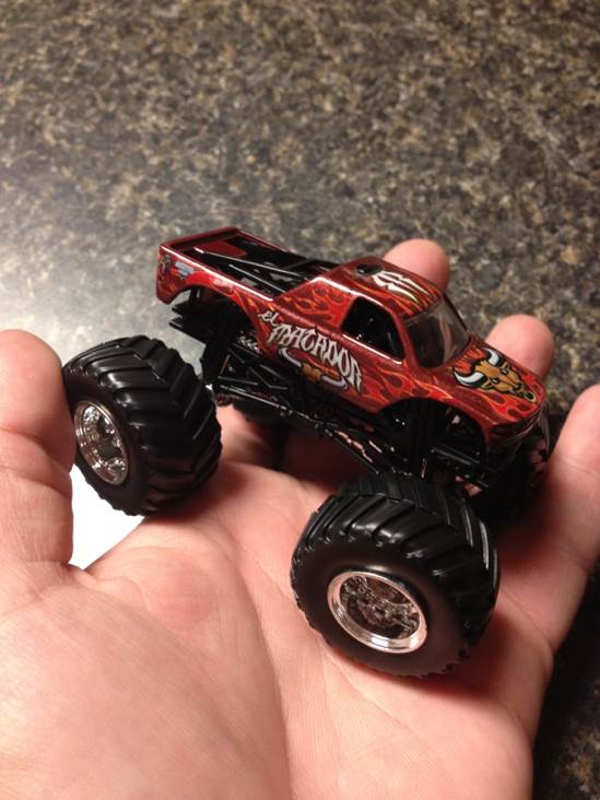 El Matador - Frankie toy car collectible - Main Image 1