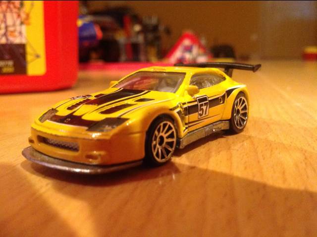 Ferrari 575 GTC - 2011 Ferrari 5-Pack toy car collectible - Main Image 2