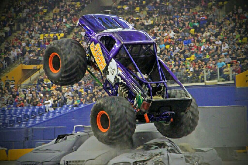 Storm Damage - Monster Jam toy car collectible - Main Image 2