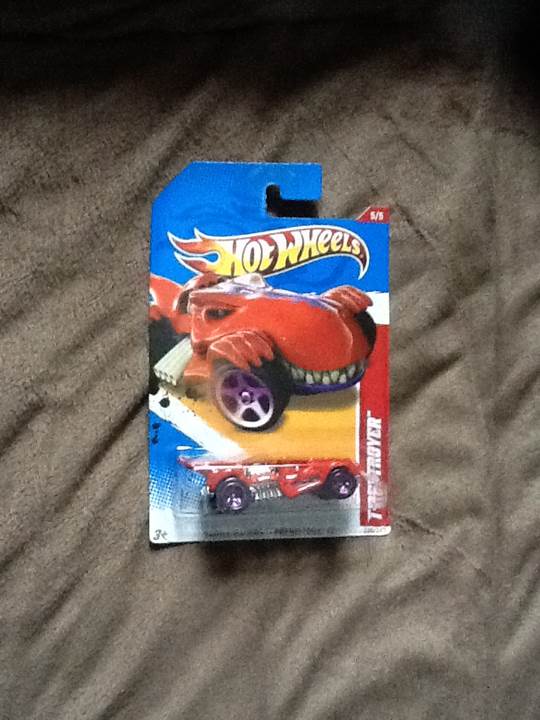T-Rextroyer - Thrill Racers - Prehistoric 12 toy car collectible - Main Image 2