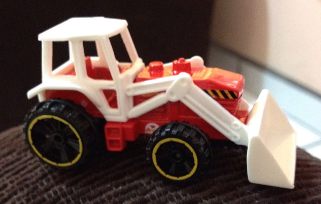 Tractor  toy car collectible - Main Image 2