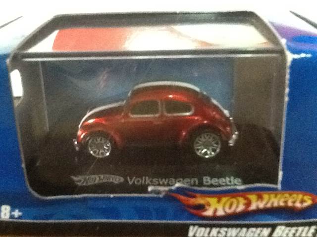 Volkswagen Beetle  toy car collectible - Main Image 1