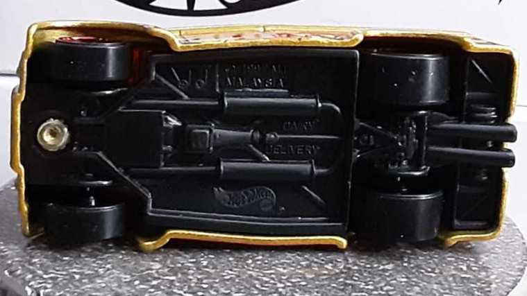 Dairy Delivery - Big Cat Customs toy car collectible - Main Image 4