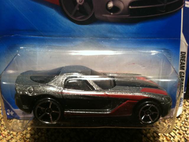 2006 Dodge Viper - 2009 Dream Garage toy car collectible - Main Image 2