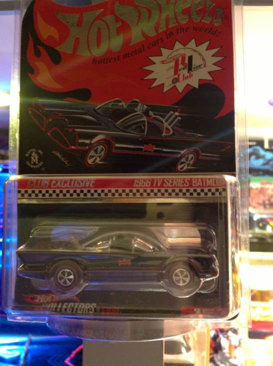 Limited Edition 1966 Batmobile - Limited Edition toy car collectible - Main Image 2