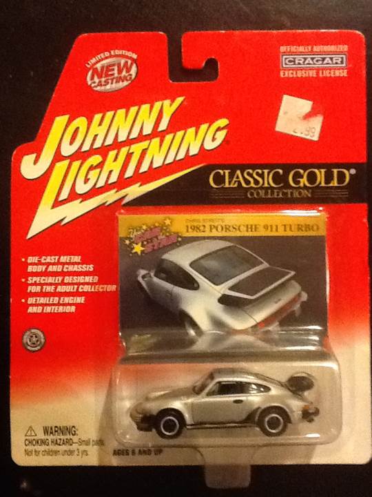 Porsche 911 Turbo - Classic Gold Collection toy car collectible - Main Image 1