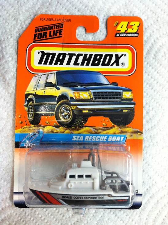 Matchbox Sea Rescue Boat - Ocean toy car collectible - Main Image 1