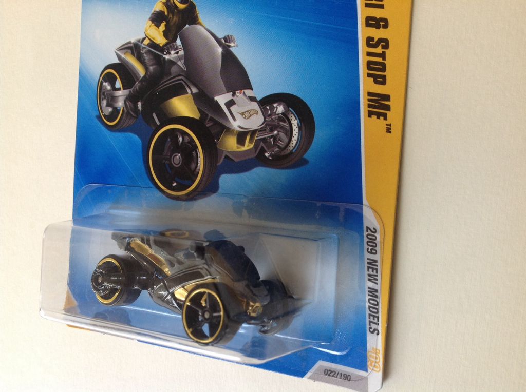 Tri & Stop Me - 2009 New Models toy car collectible - Main Image 2