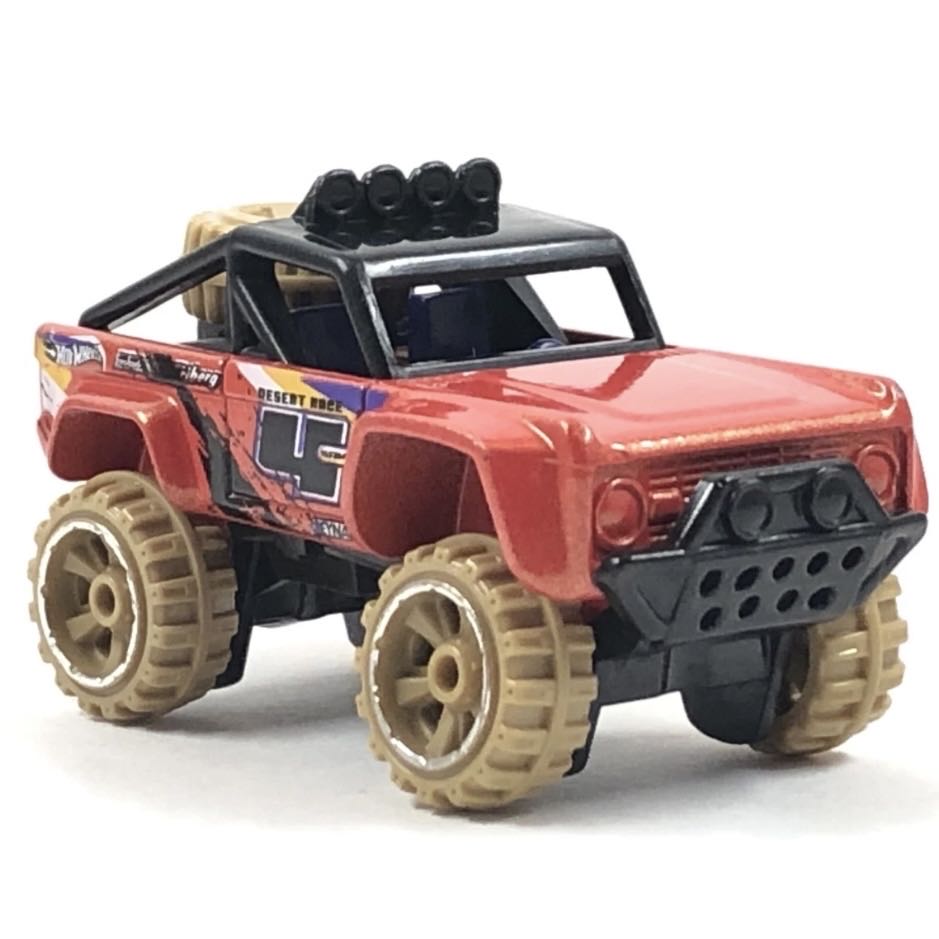 Custom Ford Bronco - Desert Race™ toy car collectible - Main Image 3