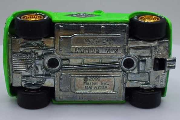 Morris Mini - Pop-Offs Series toy car collectible - Main Image 3