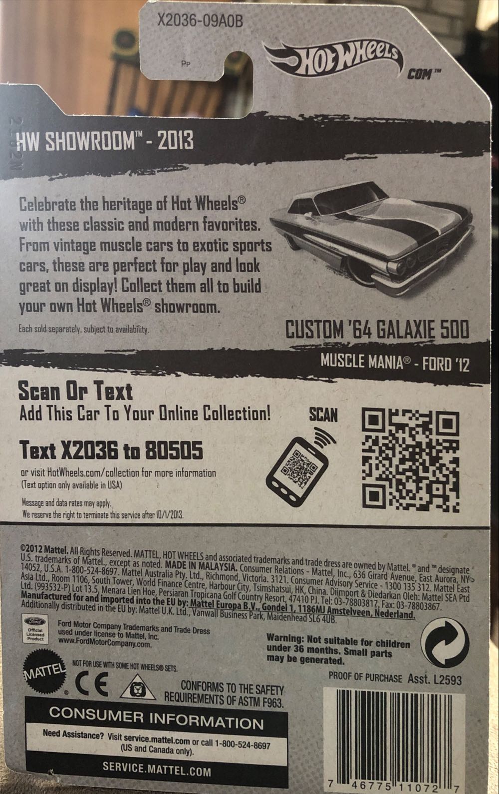 Custom 64 Galaxie 500 - 2013 HW Showroom - Muscle Mania toy car collectible - Main Image 2