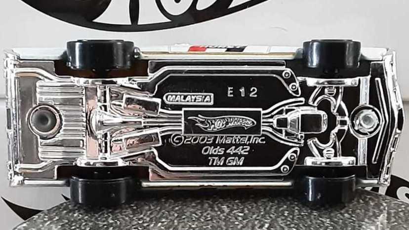 Olds 442 - HW Performance ’12 toy car collectible - Main Image 3