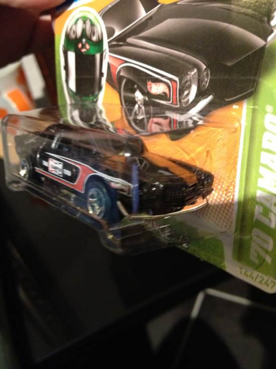 70 Camaro Z28  toy car collectible - Main Image 2